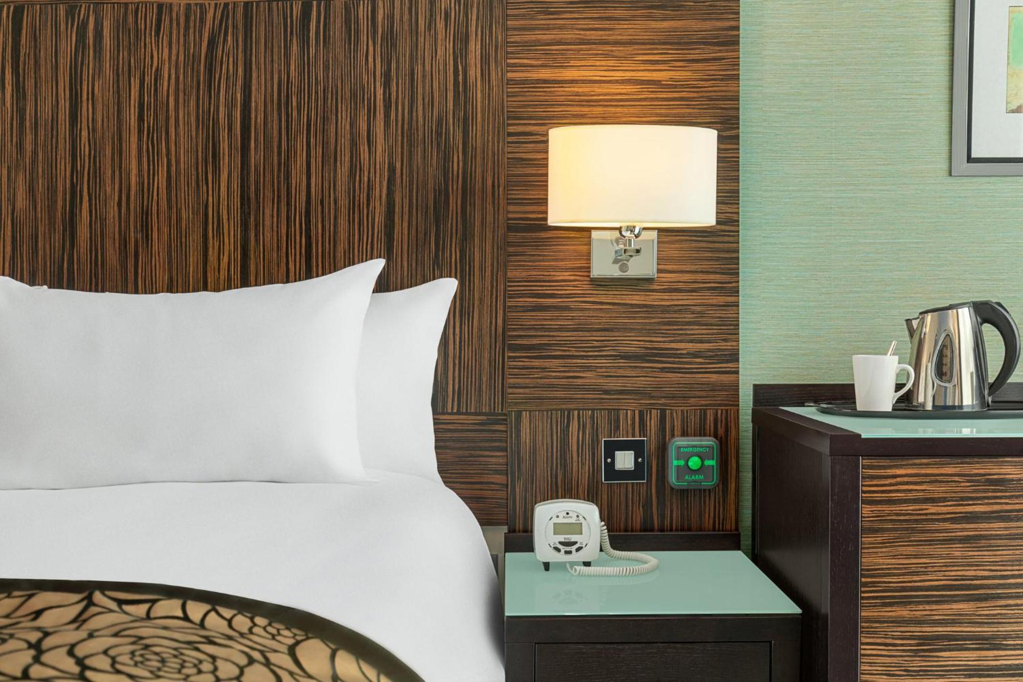 Holiday Inn Birmingham Airport - Nec By Ihg Бекенхил Екстериор снимка
